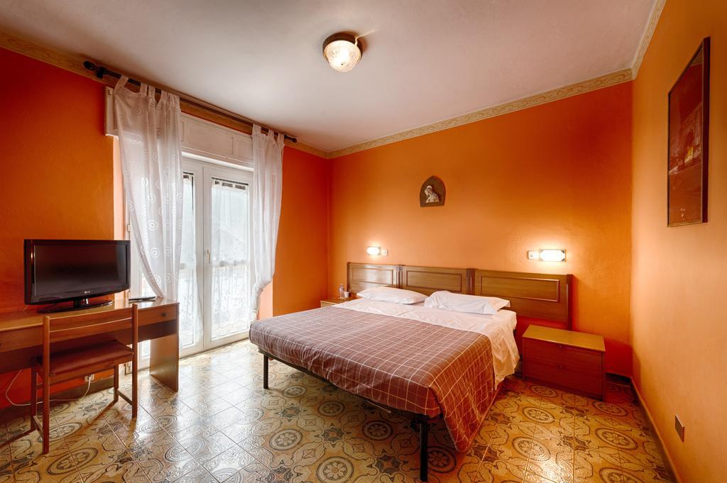 Albergo Mancuso Del Voison أَويستا المظهر الخارجي الصورة